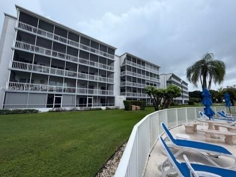 pool area back structure