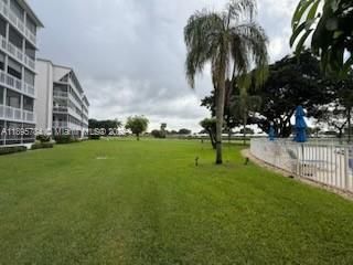 For Sale: $340,000 (2 beds, 2 baths, 1421 Square Feet)