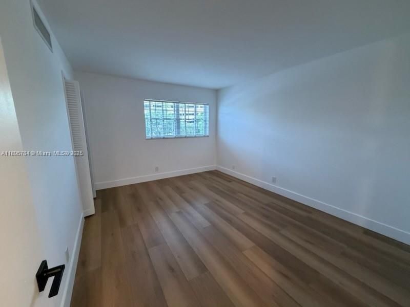 For Sale: $340,000 (2 beds, 2 baths, 1421 Square Feet)