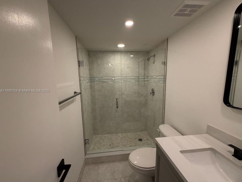 For Sale: $340,000 (2 beds, 2 baths, 1421 Square Feet)