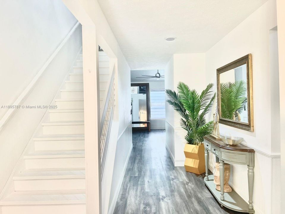 For Rent: $4,500 (3 beds, 2 baths, 1876 Square Feet)