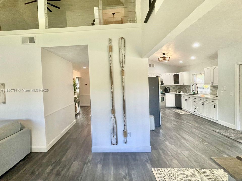 For Rent: $4,500 (3 beds, 2 baths, 1876 Square Feet)