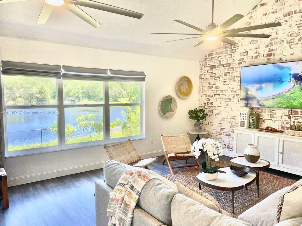 For Rent: $4,500 (3 beds, 2 baths, 1876 Square Feet)