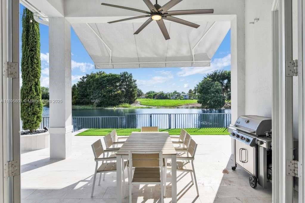 Active With Contract: $1,625,000 (6 beds, 4 baths, 3756 Square Feet)