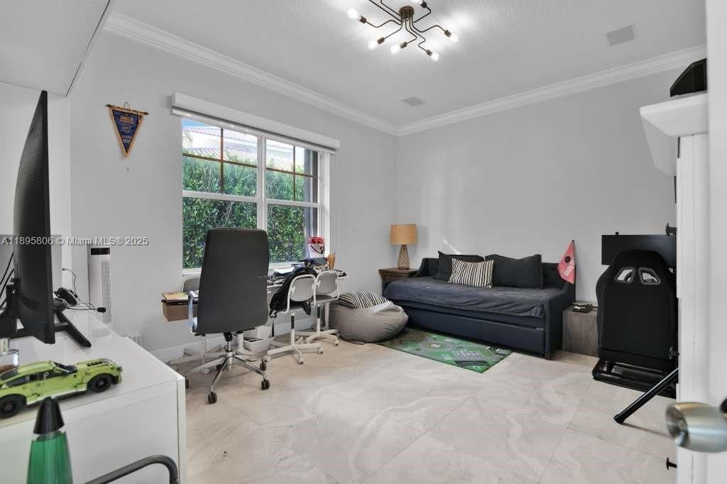 Active With Contract: $1,625,000 (6 beds, 4 baths, 3756 Square Feet)