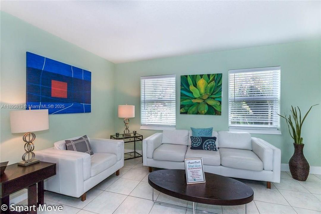 Recently Rented: $1,850 (1 beds, 1 baths, 550 Square Feet)