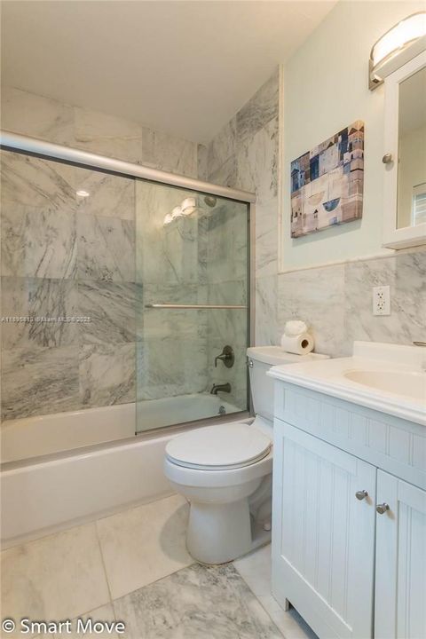 Recently Rented: $1,850 (1 beds, 1 baths, 550 Square Feet)