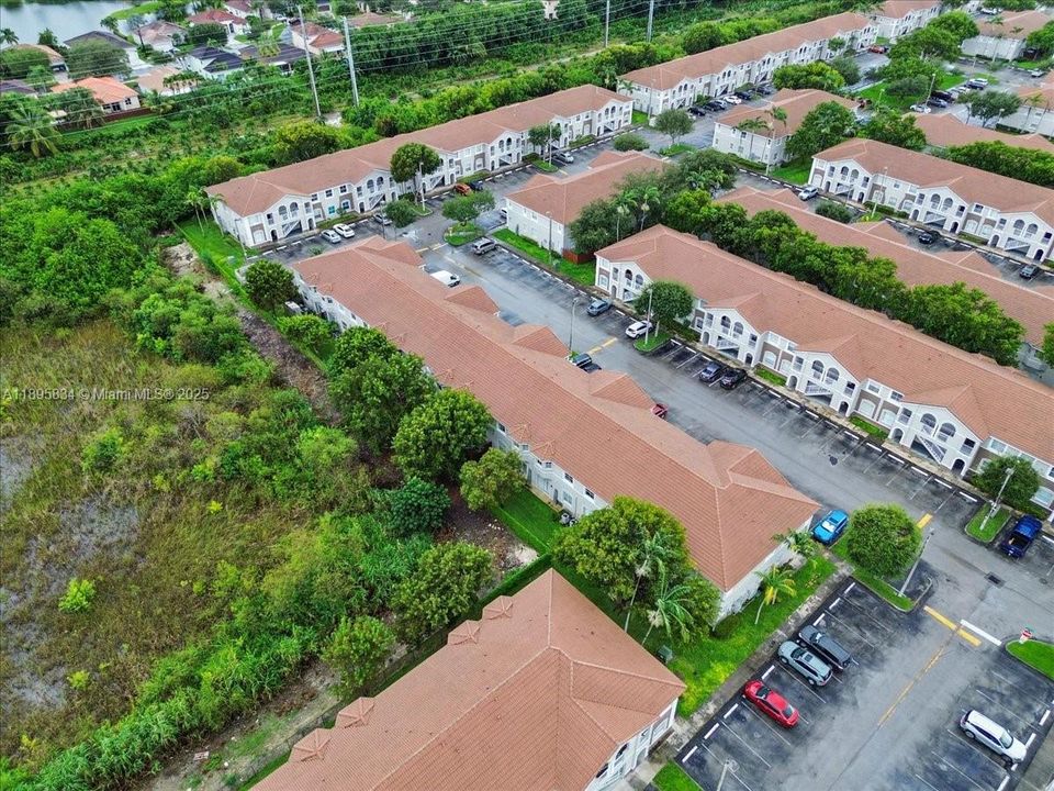 En Venta: $234,500 (3 camas, 2 baños, 1182 Pies cuadrados)