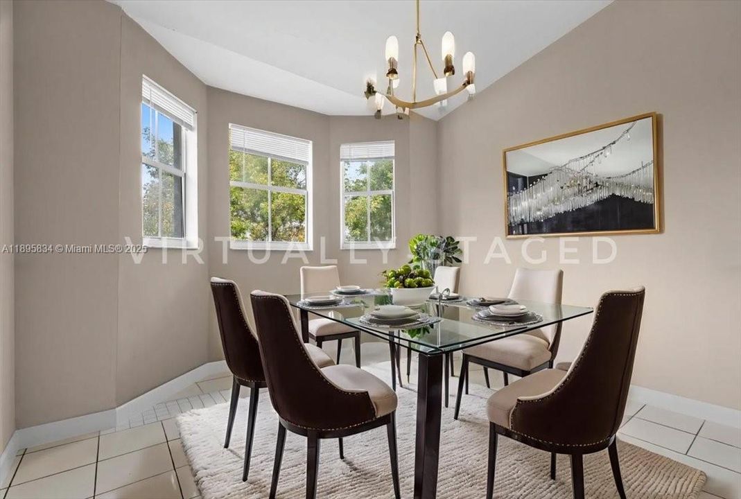 En Venta: $234,500 (3 camas, 2 baños, 1182 Pies cuadrados)