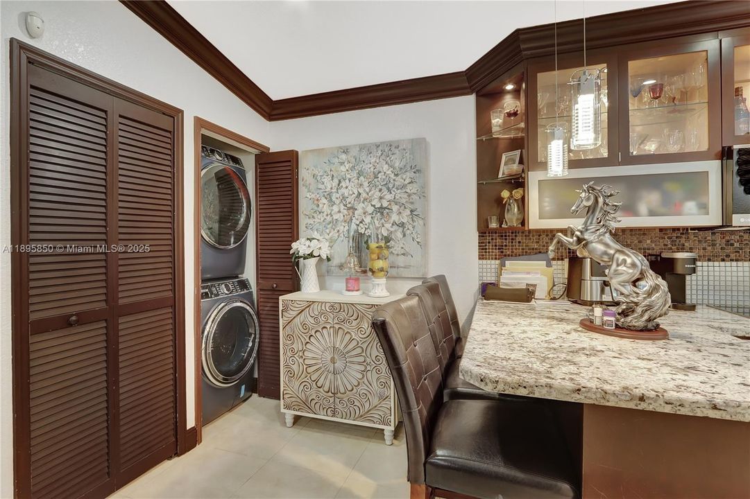 待售: $749,900 (0 贝兹, 0 浴室, 1757 平方英尺)