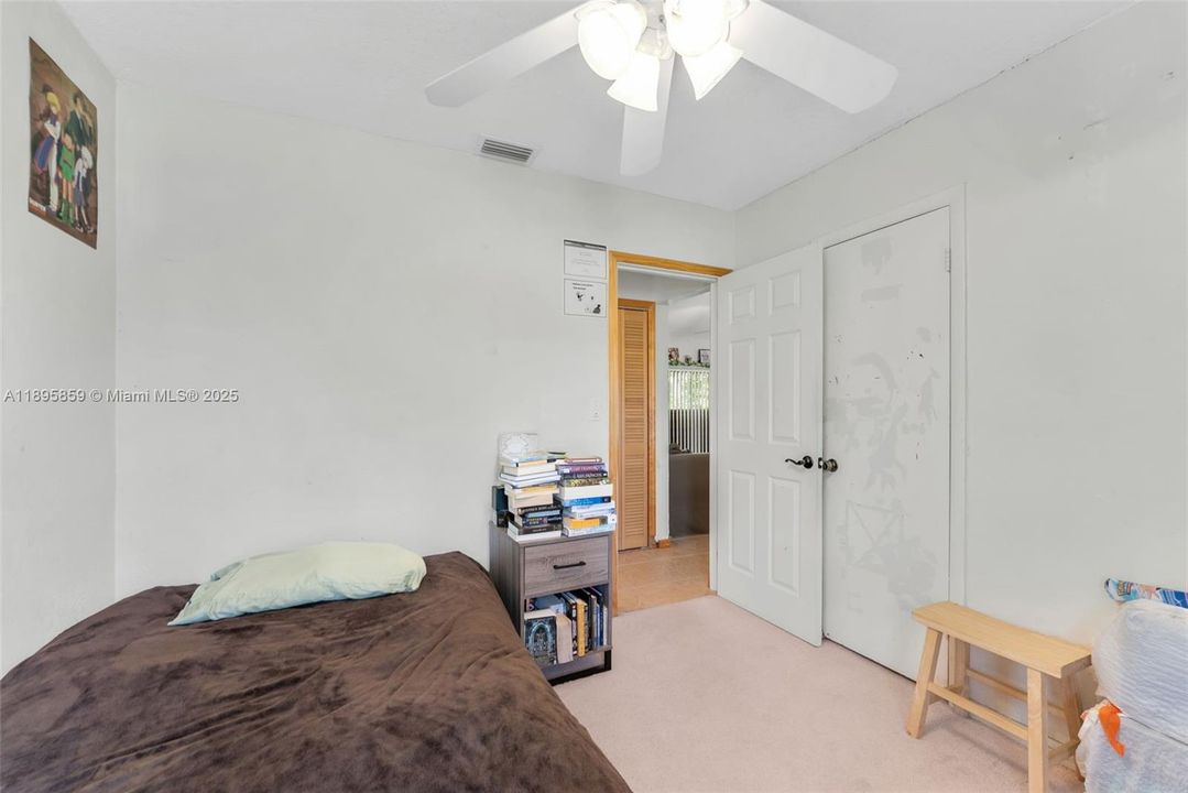 Active With Contract: $699,000 (3 beds, 2 baths, 1304 Square Feet)