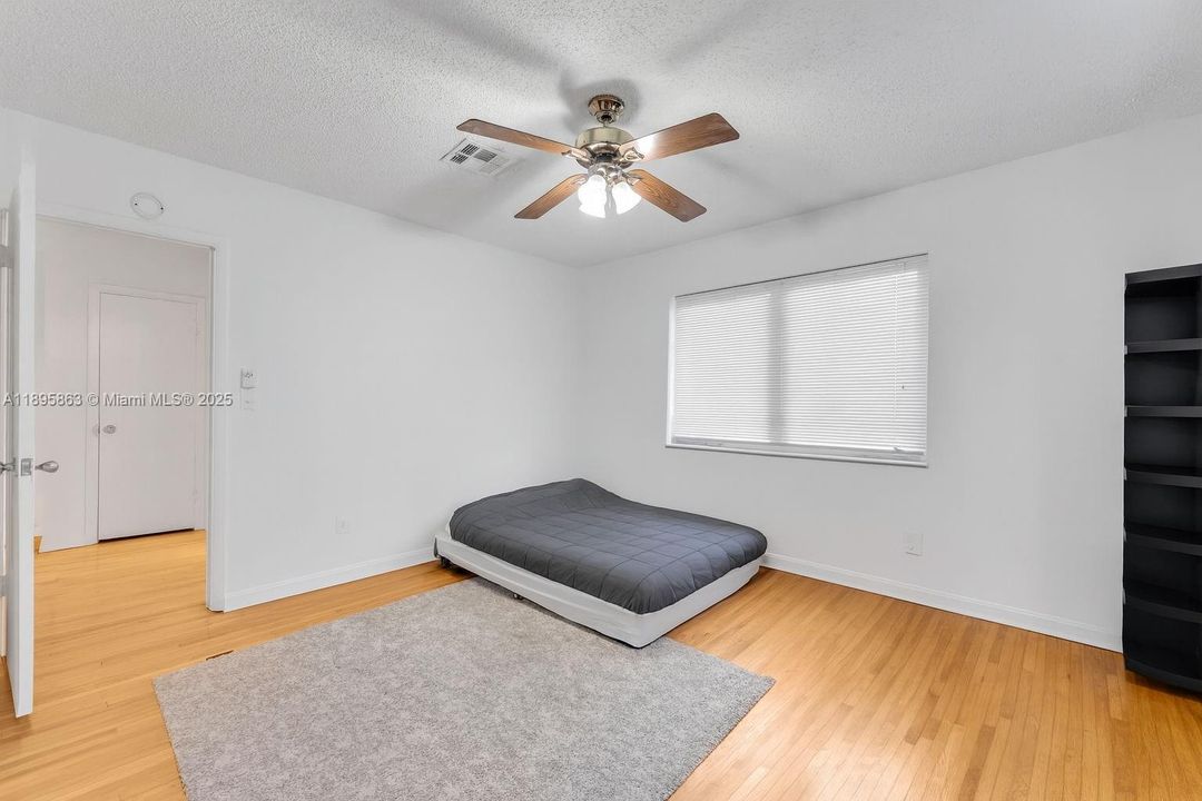 For Sale: $3,499,000 (0 beds, 0 baths, 3740 Square Feet)