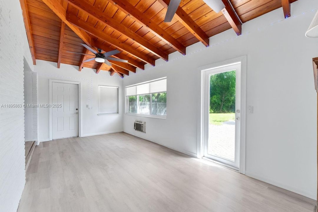 For Sale: $3,499,000 (0 beds, 0 baths, 3740 Square Feet)