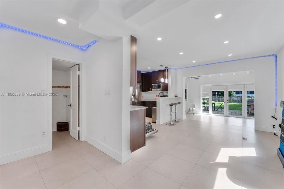 For Sale: $3,499,000 (0 beds, 0 baths, 3740 Square Feet)