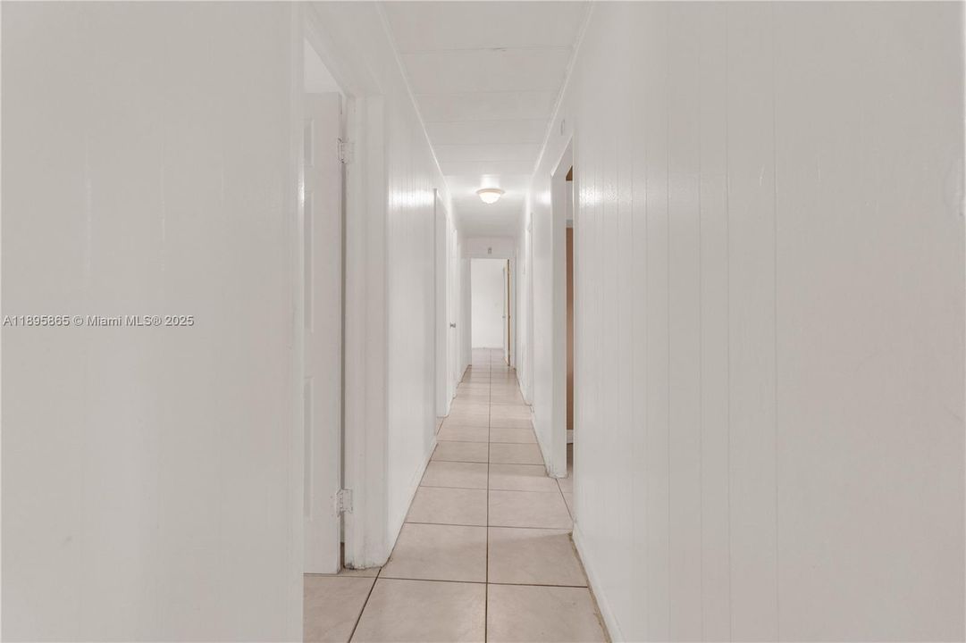 For Sale: $378,000 (4 beds, 2 baths, 1162 Square Feet)