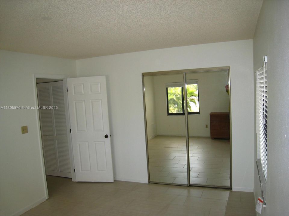 На продажу: $890,000 (2 спален, 2 ванн, 1190 Квадратных фут)