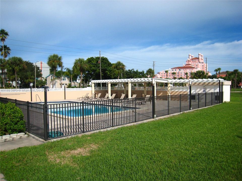 На продажу: $890,000 (2 спален, 2 ванн, 1190 Квадратных фут)