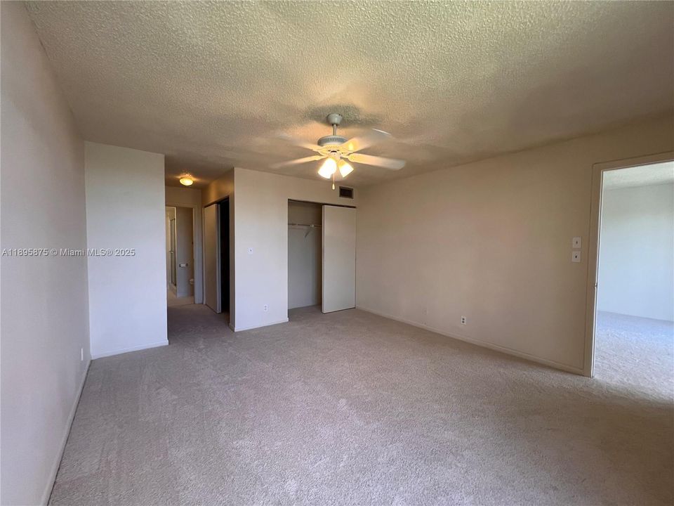 Recently Rented: $1,850 (2 beds, 2 baths, 1090 Square Feet)