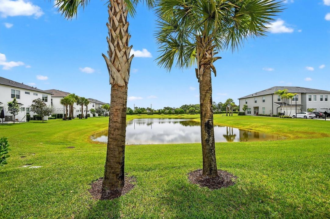 待售: $480,000 (3 贝兹, 2 浴室, 1675 平方英尺)