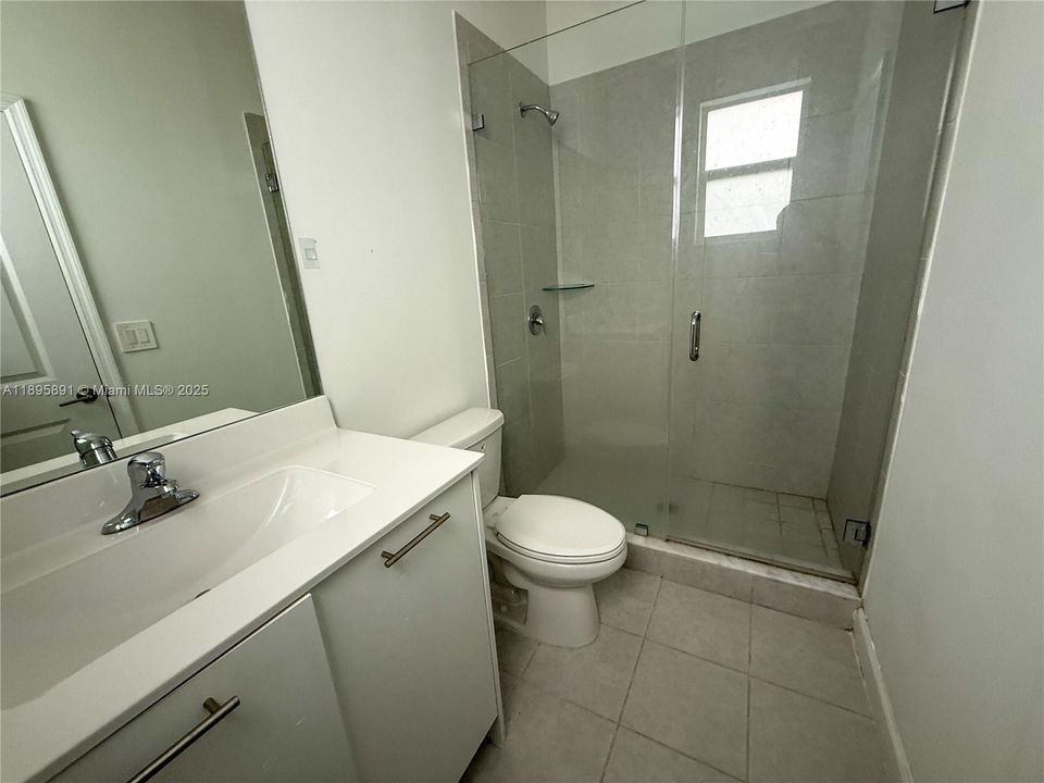 На продажу: $520,000 (3 спален, 2 ванн, 1545 Квадратных фут)