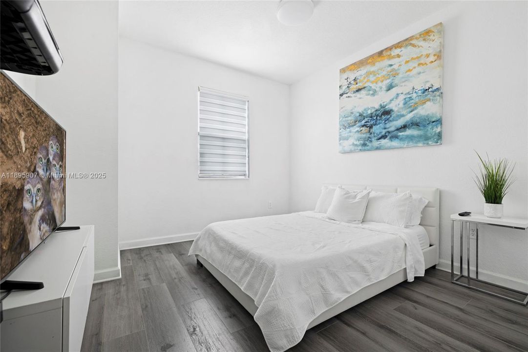 En Venta: $750,000 (4 camas, 2 baños, 2604 Pies cuadrados)