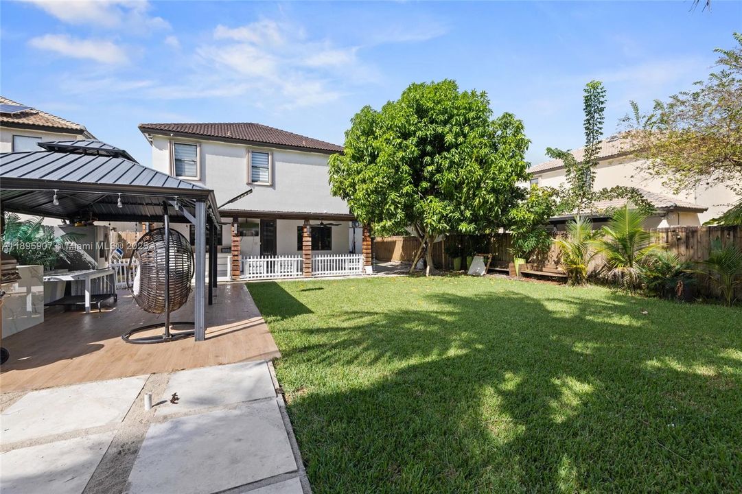 En Venta: $750,000 (4 camas, 2 baños, 2604 Pies cuadrados)