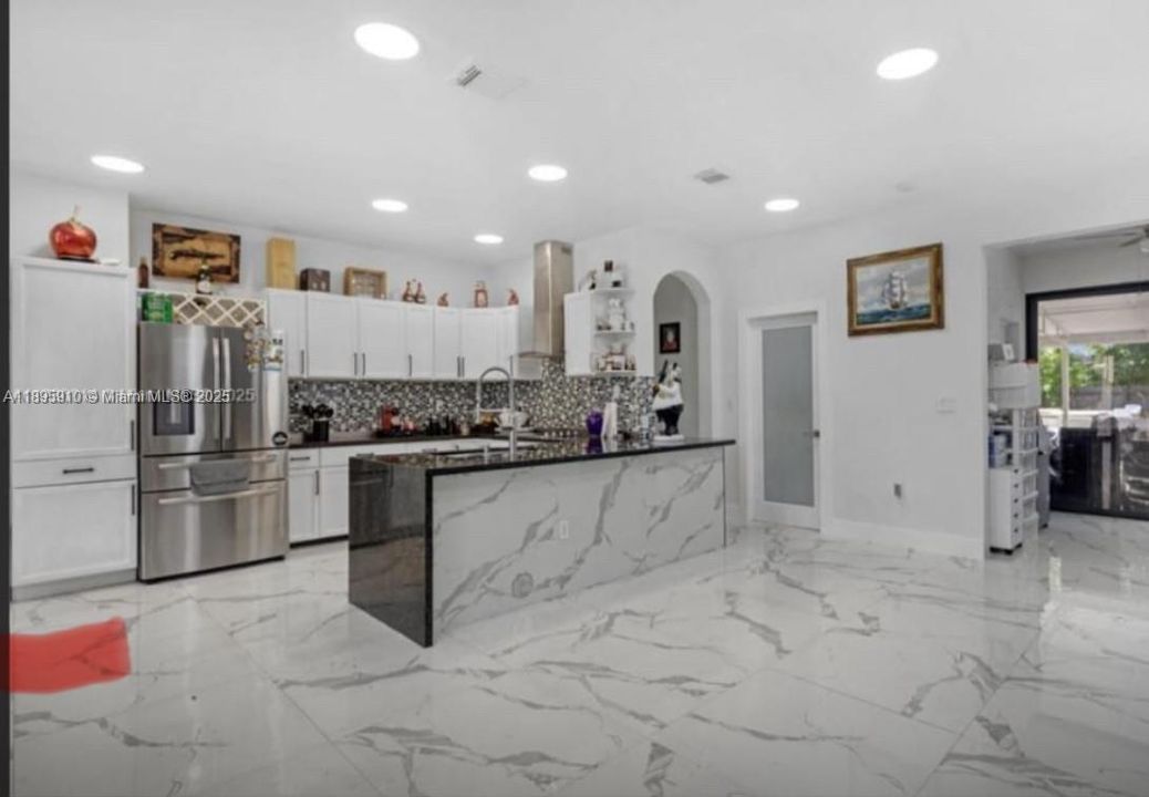 For Sale: $590,000 (4 beds, 2 baths, 1771 Square Feet)