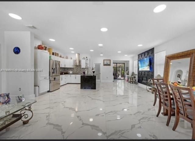 For Sale: $590,000 (4 beds, 2 baths, 1771 Square Feet)