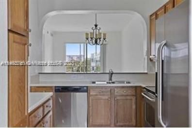 For Rent: $2,300 (2 beds, 2 baths, 1146 Square Feet)