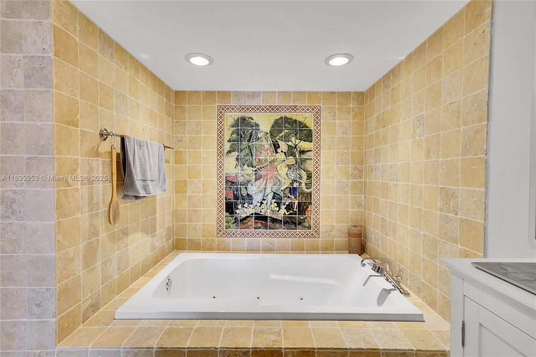 Active With Contract: $1,249,000 (3 beds, 2 baths, 2490 Square Feet)