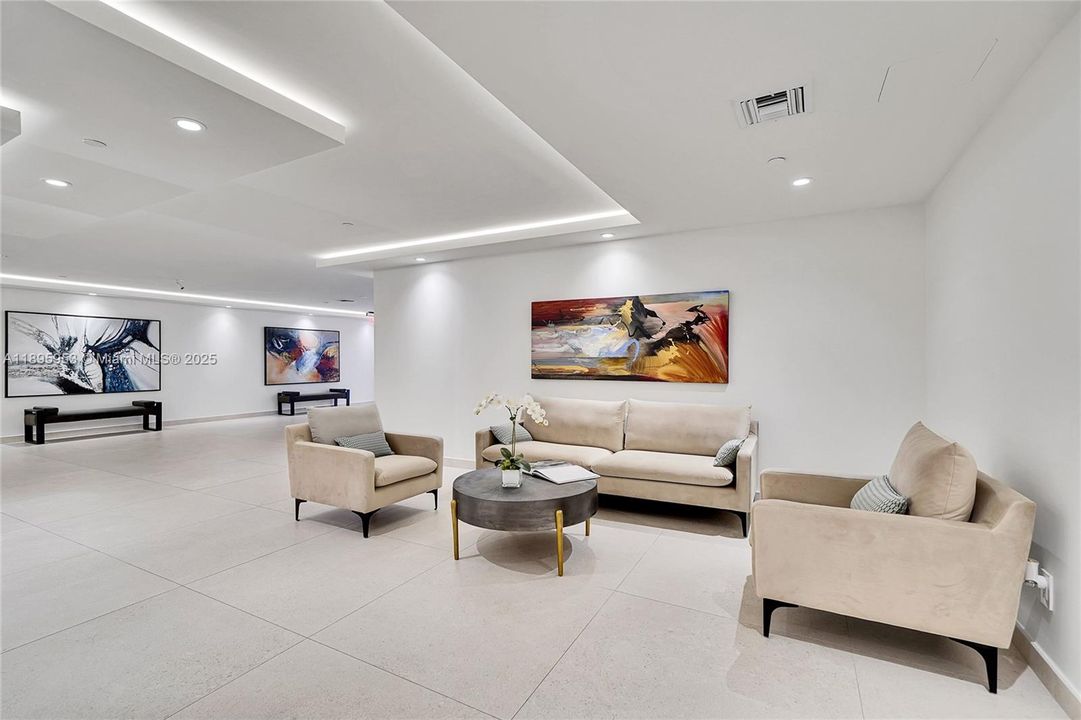 Active With Contract: $1,249,000 (3 beds, 2 baths, 2490 Square Feet)