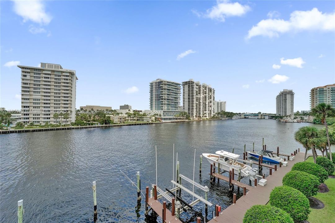 Active With Contract: $1,249,000 (3 beds, 2 baths, 2490 Square Feet)