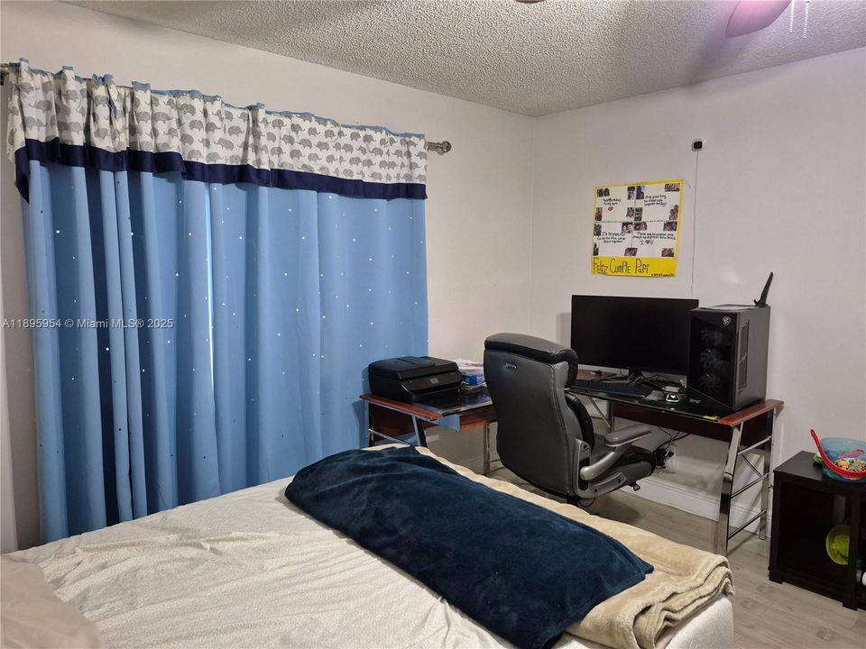 Недавно арендовано: $2,450 (2 спален, 2 ванн, 1220 Квадратных фут)