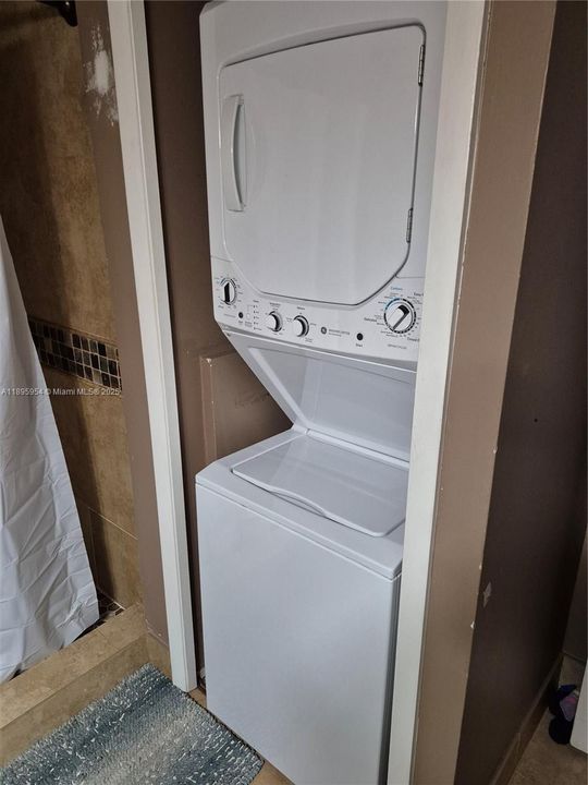 Недавно арендовано: $2,450 (2 спален, 2 ванн, 1220 Квадратных фут)