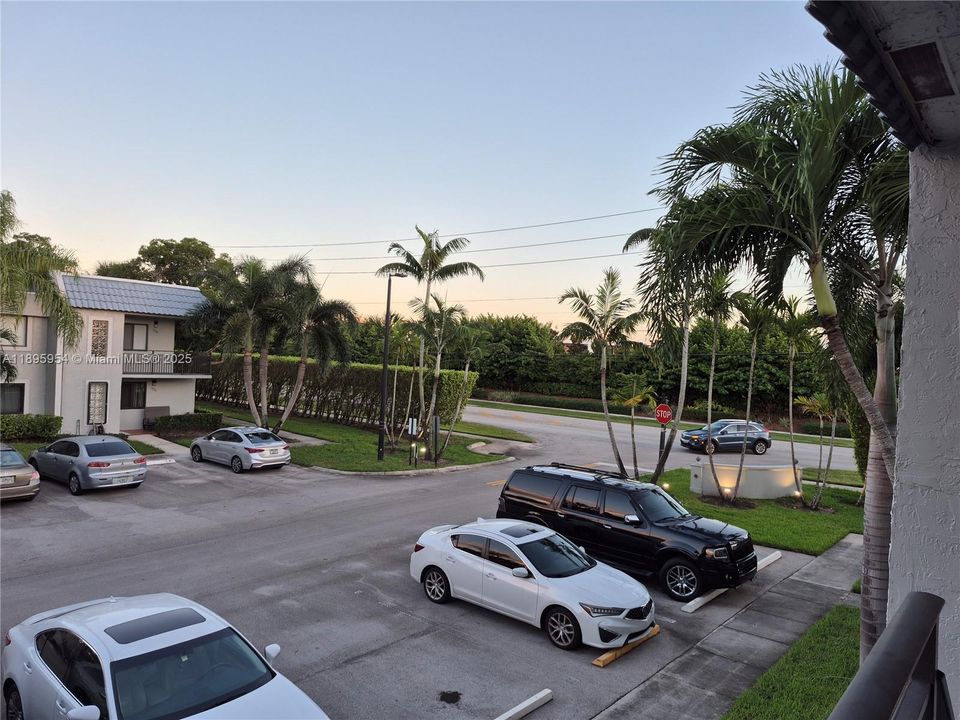 Недавно арендовано: $2,450 (2 спален, 2 ванн, 1220 Квадратных фут)