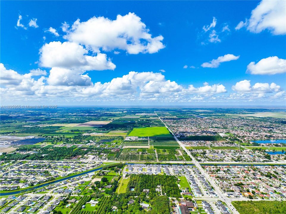 Activo con contrato: $749,900 (3 camas, 2 baños, 1799 Pies cuadrados)