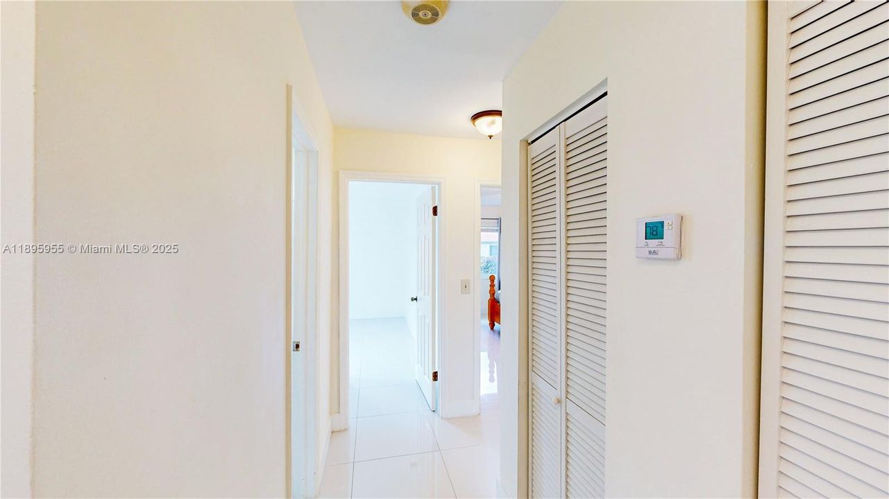 Activo con contrato: $749,900 (3 camas, 2 baños, 1799 Pies cuadrados)