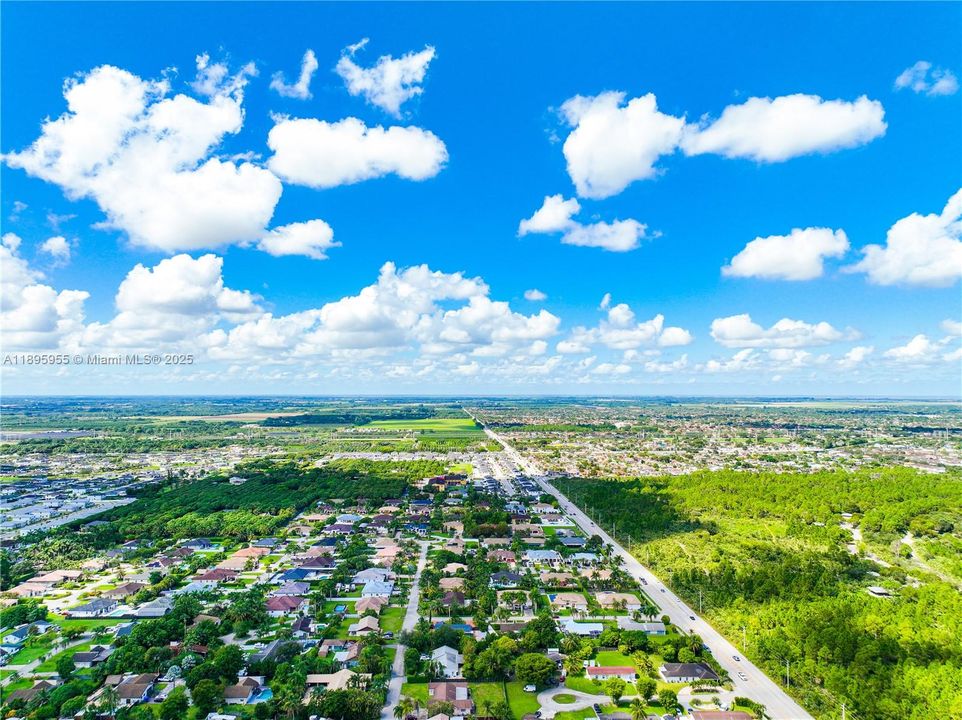 Activo con contrato: $749,900 (3 camas, 2 baños, 1799 Pies cuadrados)