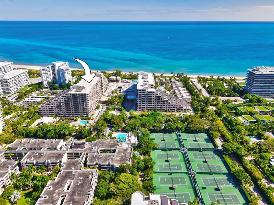 合同活跃: $1,349,000 (2 贝兹, 2 浴室, 1532 平方英尺)