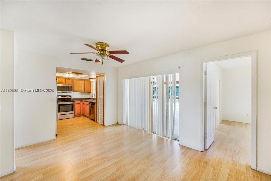 For Rent: $2,300 (3 beds, 2 baths, 0 Square Feet)