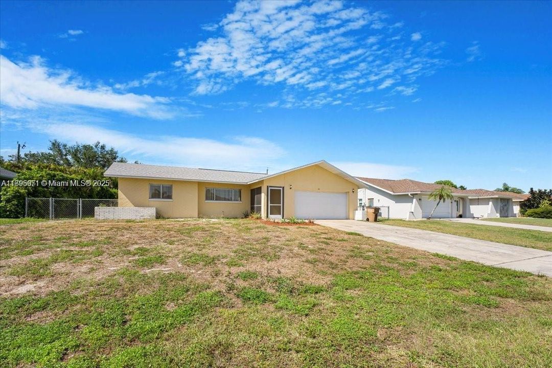 For Rent: $2,300 (3 beds, 2 baths, 0 Square Feet)