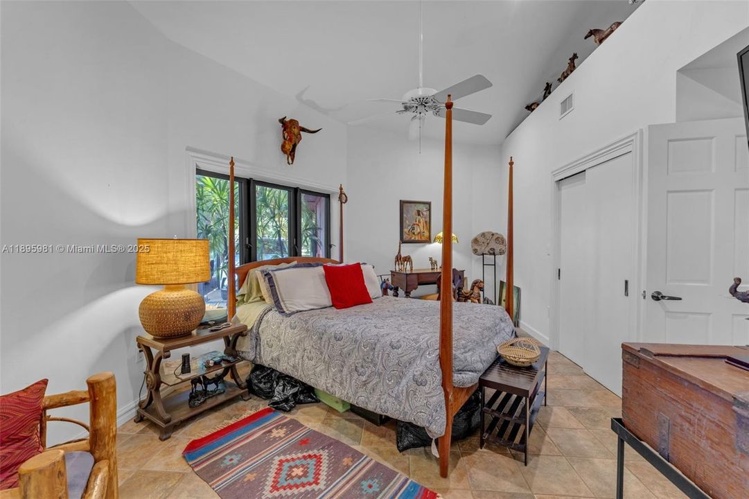 For Sale: $2,900,000 (4 beds, 4 baths, 804 Square Feet)