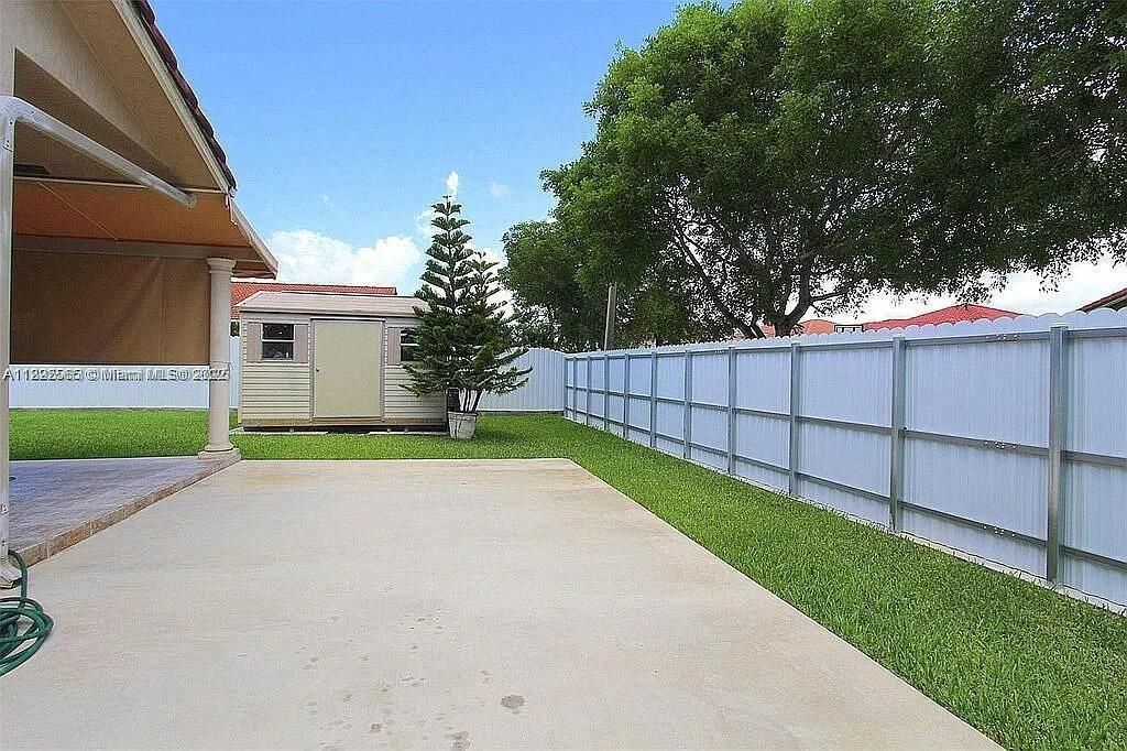 Active With Contract: $680,000 (4 beds, 2 baths, 1760 Square Feet)