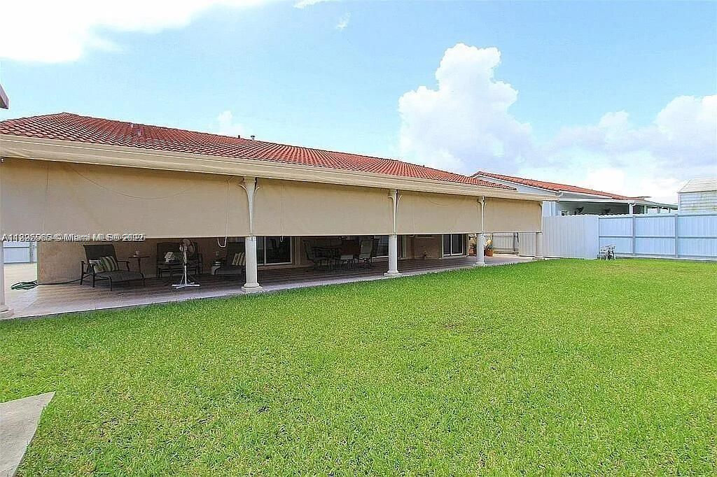 Active With Contract: $680,000 (4 beds, 2 baths, 1760 Square Feet)