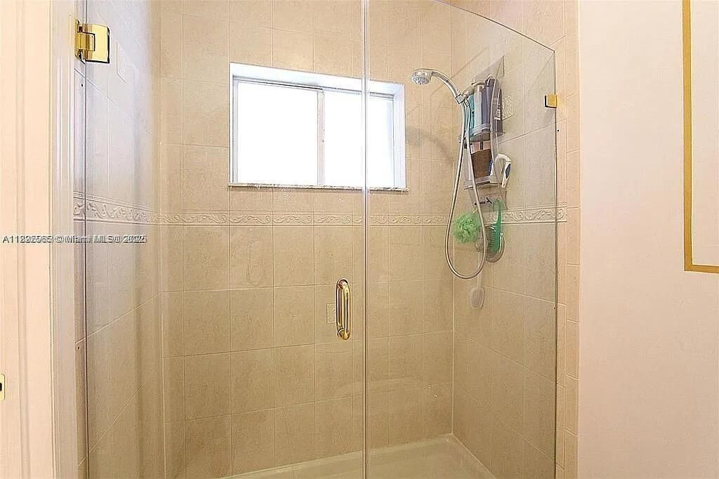 Active With Contract: $680,000 (4 beds, 2 baths, 1760 Square Feet)