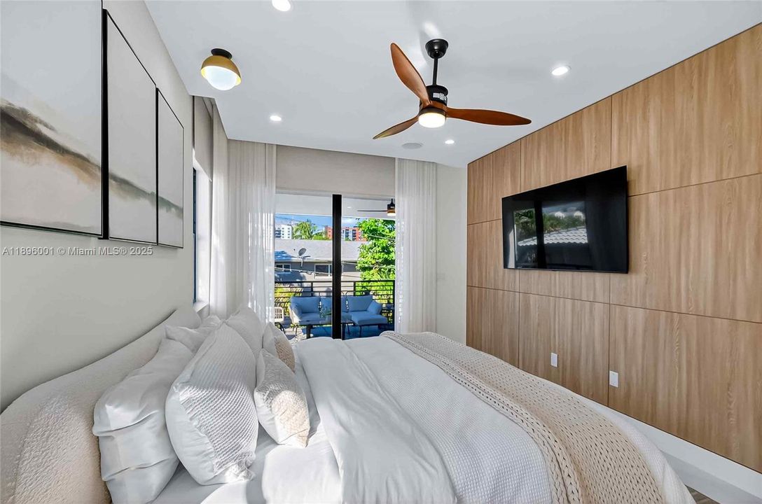 Active With Contract: $1,595,000 (4 beds, 3 baths, 2316 Square Feet)