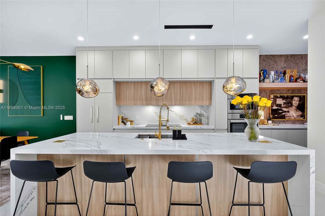 Active With Contract: $1,595,000 (4 beds, 3 baths, 2316 Square Feet)