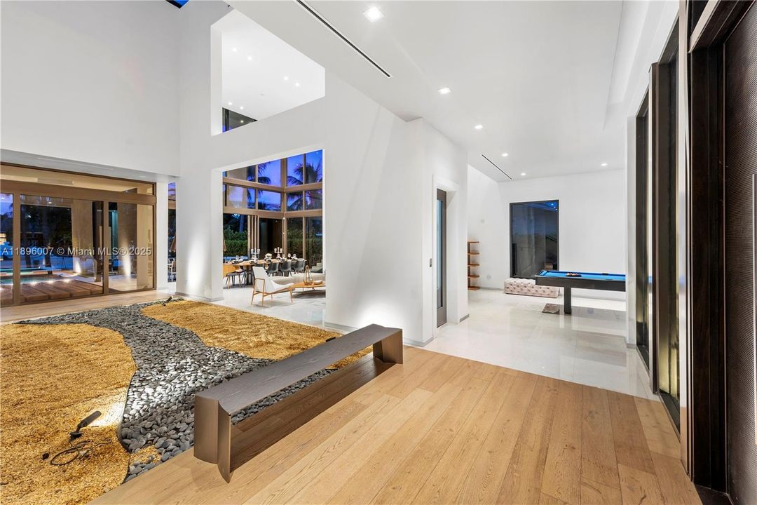 待售: $6,900,000 (6 贝兹, 6 浴室, 5793 平方英尺)