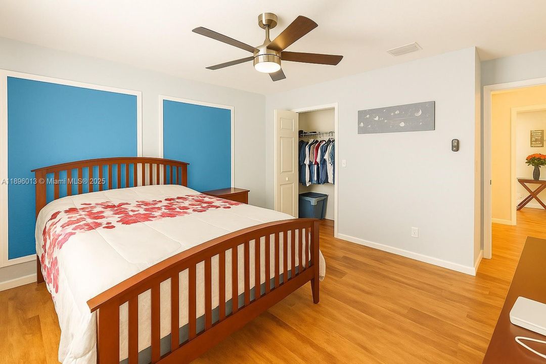 En Venta: $729,400 (5 camas, 3 baños, 2637 Pies cuadrados)