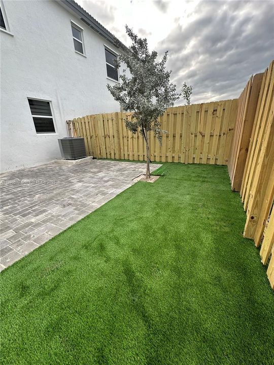 На продажу: $398,000 (3 спален, 2 ванн, 1483 Квадратных фут)